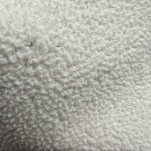 Aritzia sunday best cream off white crop sweater size XS - Picture 13 of 13